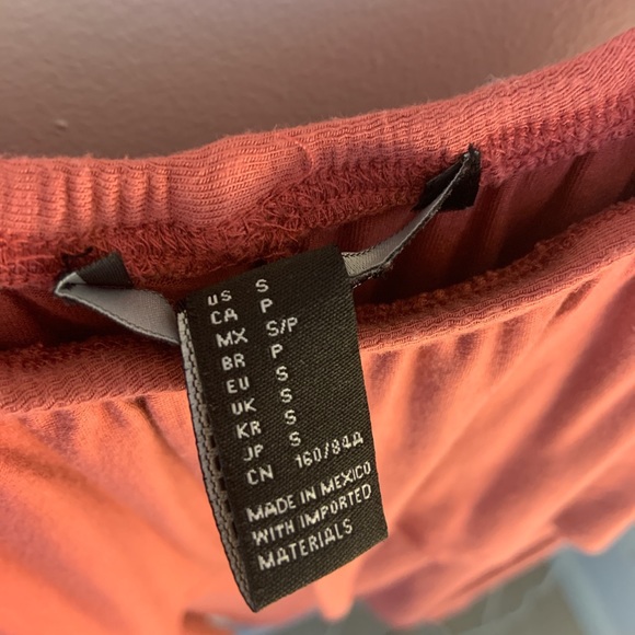 a super cute summery dress - Picture 4 of 5